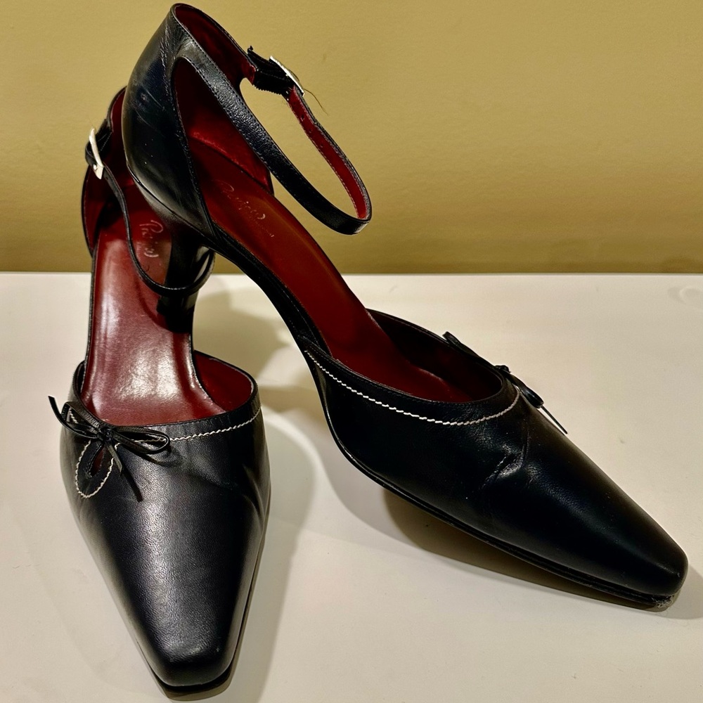 Elegant Navy Women's Shoes